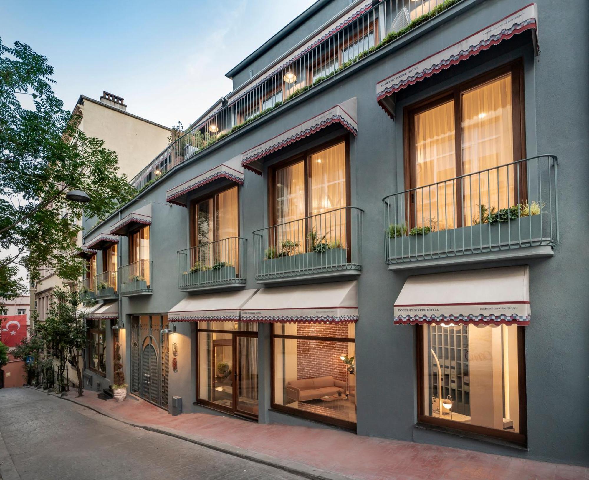 Ecole St. Pierre Hotel Estambul Exterior foto